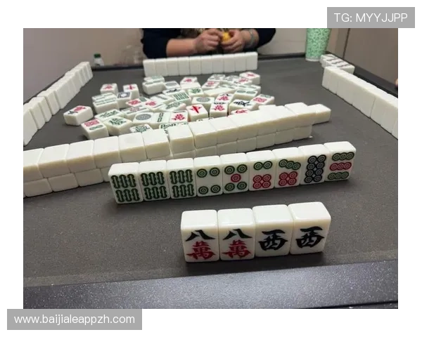 免费下载真人麻将游戏轻松赢话费，享受真实对战乐趣和丰富奖励的最新玩法介绍